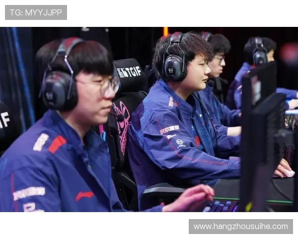 CSGO热议焦点JDG状态引发玩家热烈讨论与争议 CSGO热议焦点JDG状态引发玩家热烈讨论与争议