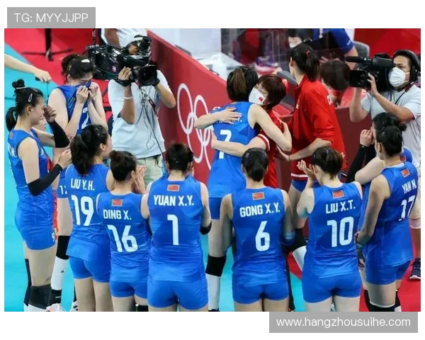 上海排球队以83分稳居联赛积分榜首位展现强劲实力