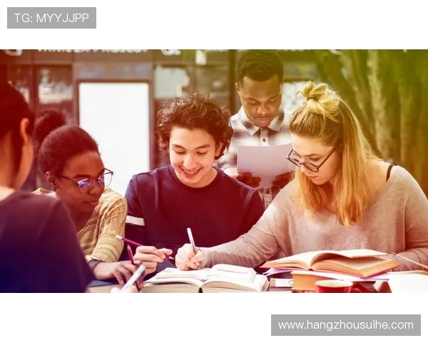 上海飞盘队战术解析：聚焦团队配合与进攻防守策略的深度探讨