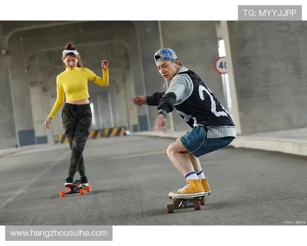 武汉滑板队荣登滑板意识排行榜第三名展现城市活力与青春风采