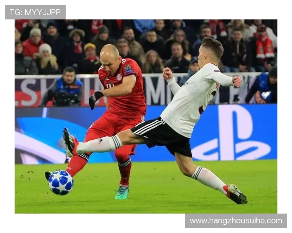 PSV埃因霍温主场迎战阿尔克马尔争夺荷甲冠军荣耀 PSV埃因霍温主场迎战阿尔克马尔争夺荷甲冠军荣耀