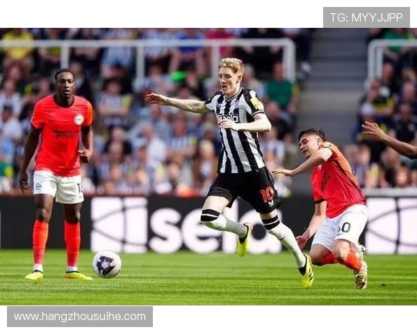 柏林联迎战基尔高士丁争夺德乙赛季关键三分之战