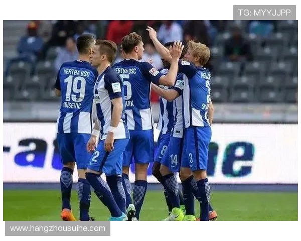 沙克尔与柏林赫塔激战正酣谁能在德甲赛场笑到最后 沙克尔与柏林赫塔激战正酣谁能在德甲赛场笑到最后