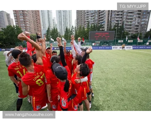 飞盘运动热潮下的北京飞盘队展现团队力量与竞技精神